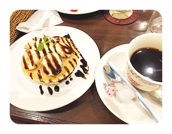 渋谷東急本店地下　キャピタルコーヒー（喫茶）のホットケーキはリーズナブル